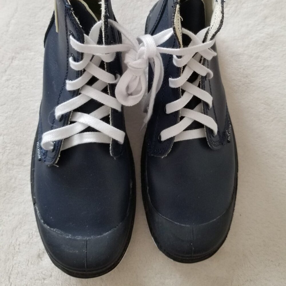 Palladium Pampa Hi Boots Navy Blue White Rubber Toe Cap Lace Up US 7.5 (EU 39)